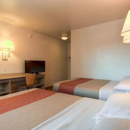 Motel 6-Westminster, Ca - South - Long Beach Area Екстериор снимка