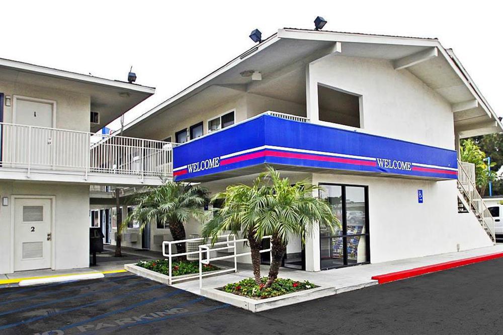 Motel 6-Westminster, Ca - South - Long Beach Area Екстериор снимка